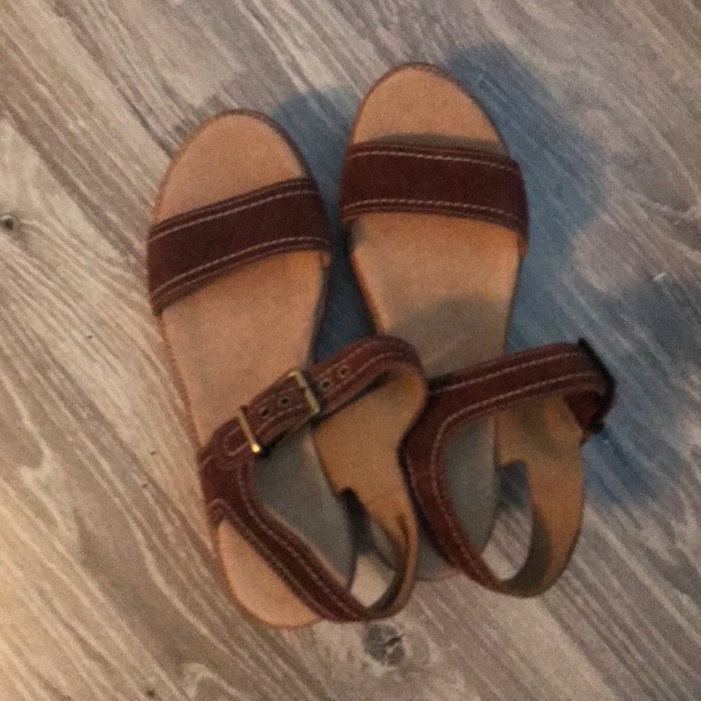 Clark’s brown Aisley Orchid Sandals